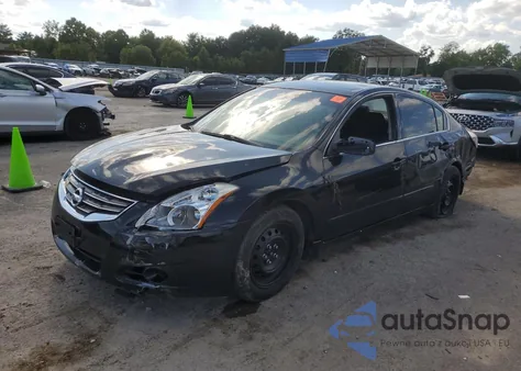 2012 Nissan Altima Base z USA, uszkodzony, nr VIN 1N4AL2AP4CC257643